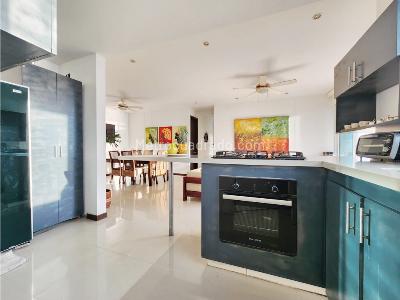 Apartamento de 3 alcobas en venta en Zona Turistica Manga, Cartagena, 125 m² · foto 3 de 20