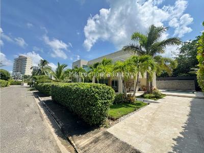 Casa de 5 alcobas en venta en Zona Norte Via Anillo Vial (Cartagena Barranquilla), Cartagena, 484 m² · foto 11 de 20
