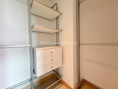 Apartamento de 1 alcoba en venta en Zona Residencial Crespo, Cartagena, 69 m² · foto 12 de 20