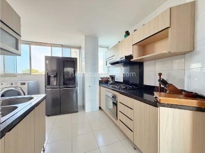 Apartamento de 3 alcobas en venta en Zona Turistica Manga, Cartagena, 157 m² · foto 7 de 20
