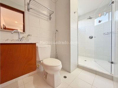 Apartamento de 3 alcobas en venta en Zona Turistica Manga, Cartagena, 157 m² · foto 15 de 20