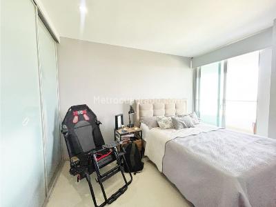 Apartamento de 3 alcobas en venta en Zona Residencial Crespo, Cartagena, 165 m² · foto 14 de 20