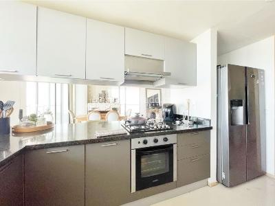 Apartamento de 3 alcobas en venta en Zona Residencial Crespo, Cartagena, 165 m² · foto 5 de 20