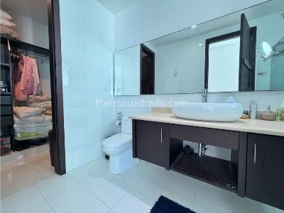 Apartamento de 3 alcobas en venta en Zona Residencial Castillogrande, Cartagena, 150 m² · foto 7 de 20