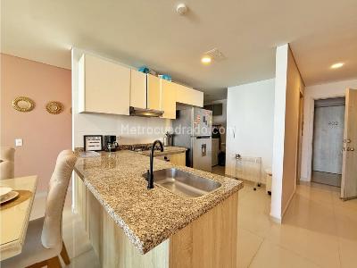 Apartamento de 3 alcobas en venta en Zona Residencial Marbella, Cartagena, 98 m² · foto 6 de 15
