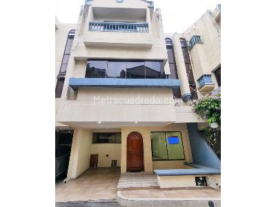 Casa de 4 alcobas en venta en Zona Residencial Pie De La Popa, Cartagena, 179 m² · foto 2 de 20