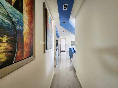 Apartamento de 3 alcobas en venta en Zona Turistica Manga, Cartagena, 122 m² · foto 5 de 19