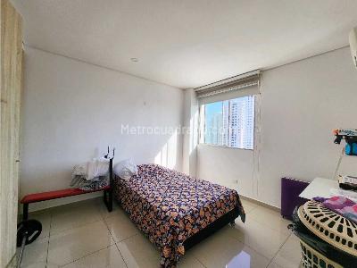 Apartamento de 3 alcobas en venta en Zona Turistica Manga, Cartagena, 122 m² · foto 6 de 19