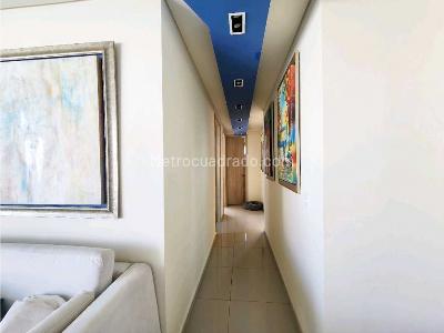 Apartamento de 3 alcobas en venta en Zona Turistica Manga, Cartagena, 122 m² · foto 12 de 19