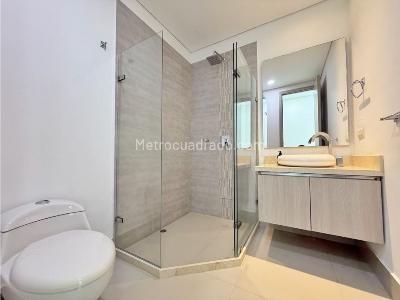 Apartamento de 3 alcobas en venta en Zona Residencial Castillogrande, Cartagena, 183 m² · foto 11 de 20