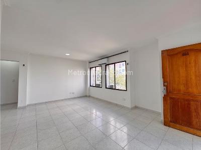Apartamento de 2 alcobas en venta en Zona Residencial Crespo, Cartagena, 81 m² · foto 2 de 16