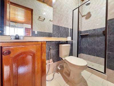 Apartamento de 2 alcobas en venta en Zona Residencial Crespo, Cartagena, 81 m² · foto 7 de 16