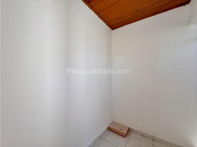 Apartamento de 2 alcobas en venta en Zona Residencial Crespo, Cartagena, 81 m² · foto 13 de 16