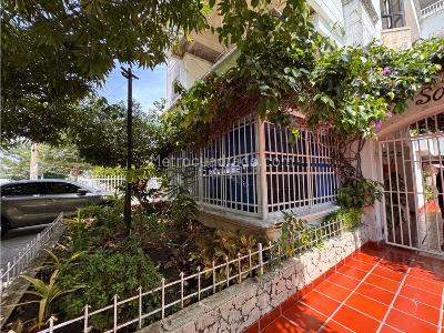 Apartamento de 2 alcobas en venta en Zona Residencial Crespo, Cartagena, 81 m² · foto 15 de 16