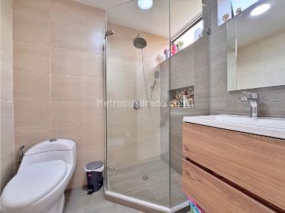 Apartamento de 3 alcobas en venta en Zona Residencial Castillogrande, Cartagena, 165 m² · foto 17 de 20