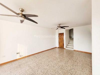 Apartamento de 4 alcobas en venta en Zona Residencial Pie De La Popa, Cartagena, 108 m² · foto 2 de 18
