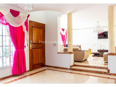 Casa de 5 alcobas en venta en El Ingenio, Cali, 600 m² · foto 4 de 20