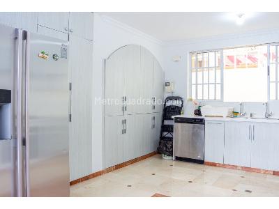 Casa de 5 alcobas en venta en El Ingenio, Cali, 600 m² · foto 11 de 20
