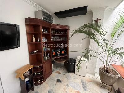 Casa de 5 alcobas en venta en El Ingenio, Cali, 450 m² · foto 8 de 20