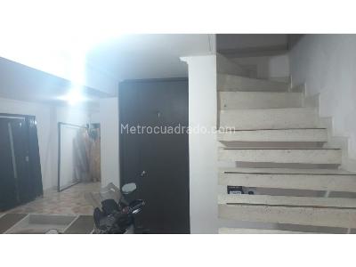 Casa de 5 alcobas en venta en Caney, Cali, 450 m² · foto 2 de 20