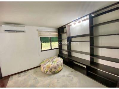 Apartamento de 2 alcobas en venta en Sur Ciudad Jardin, Cali, 113 m² · foto 7 de 11
