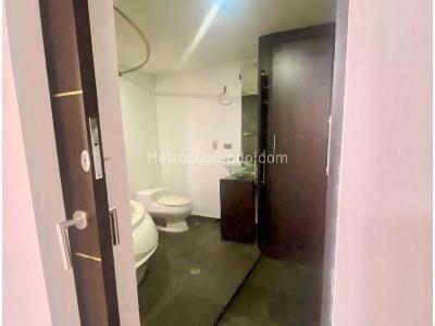 Apartamento de 2 alcobas en venta en Sur Ciudad Jardin, Cali, 113 m² · foto 8 de 11