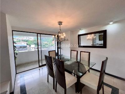 Apartamento de 3 alcobas en venta en Santa Teresita, Cali, 240 m² · foto 2 de 20