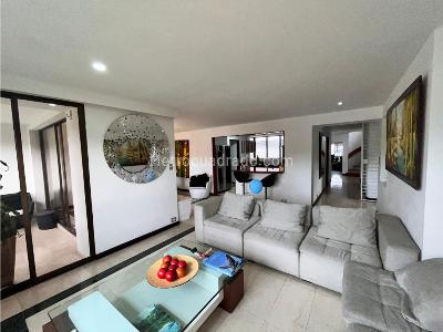 Apartamento de 3 alcobas en venta en Santa Teresita, Cali, 240 m² · foto 8 de 20