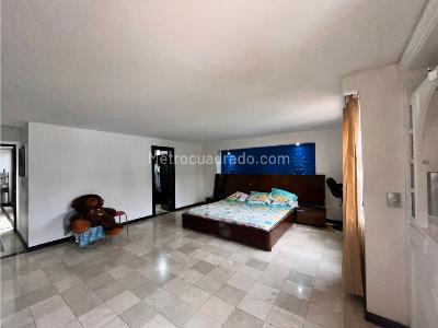 Apartamento de 3 alcobas en venta en Santa Teresita, Cali, 240 m² · foto 9 de 20