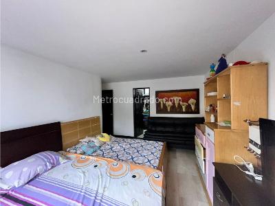 Apartamento de 3 alcobas en venta en Santa Teresita, Cali, 240 m² · foto 12 de 20