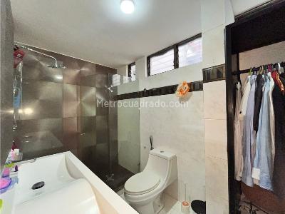 Apartamento de 3 alcobas en venta en Santa Teresita, Cali, 240 m² · foto 16 de 20