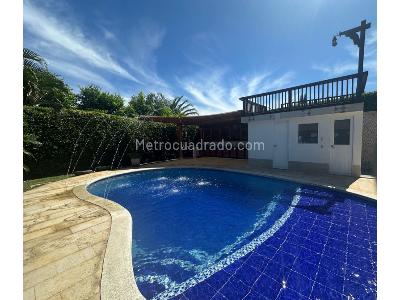 Casa de 5 alcobas en venta en Sur Ciudad Jardin, Cali, 600 m² · foto 2 de 20