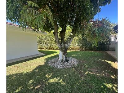 Casa de 5 alcobas en venta en Sur Ciudad Jardin, Cali, 600 m² · foto 7 de 20