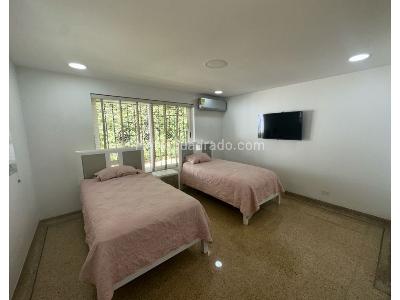 Casa de 5 alcobas en venta en Sur Ciudad Jardin, Cali, 600 m² · foto 13 de 20