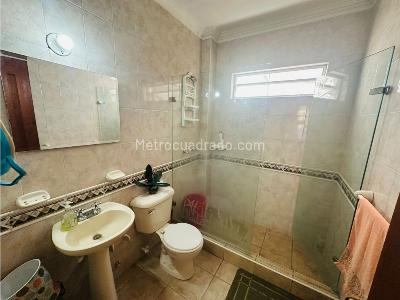 Casa de 5 alcobas en venta en Sur Ciudad Jardin, Cali, 503 m² · foto 18 de 20