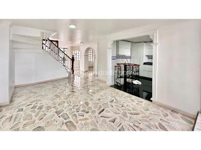 Casa de 4 alcobas en venta en Nuevo Tequendama, Cali, 432 m² · foto 11 de 20