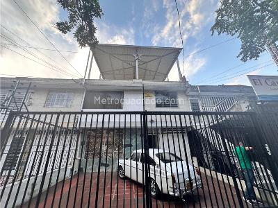 Casa de 5 alcobas en venta en El Lido, Cali, 350 m² · foto 2 de 20