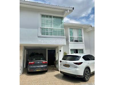 Casa de 3 alcobas en venta en Sur, Cali, 202 m² · foto 2 de 17