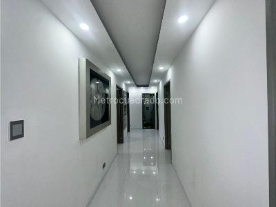 Apartamento en venta en Granada, Cali · foto 12 de 20