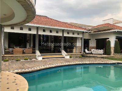 Casa de 4 alcobas en venta en Pance, Cali, 818 m² · foto 3 de 20