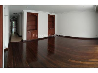 Apartamento de 3 alcobas en venta en Oeste, Cali, 230 m² · foto 2 de 13
