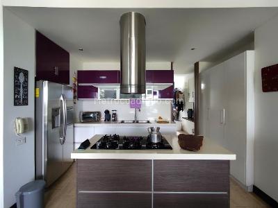 Apartamento de 3 alcobas en venta en Sur Ciudad Jardin, Cali, 181 m² · foto 10 de 20