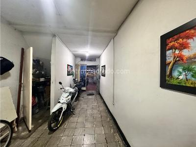 Casa de 5 alcobas en venta en Santa Monica Popular, Cali, 310 m² · foto 4 de 20