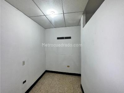 Casa de 5 alcobas en venta en Santa Monica Popular, Cali, 310 m² · foto 10 de 20