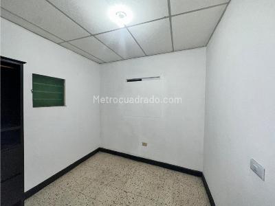 Casa de 5 alcobas en venta en Santa Monica Popular, Cali, 310 m² · foto 11 de 20