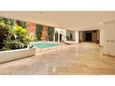 Casa de 5 alcobas en venta en Oeste, Cali, 680 m² · foto 5 de 20
