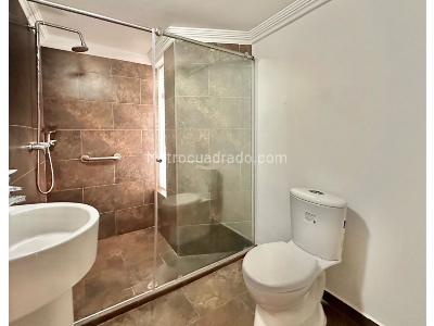 Casa de 5 alcobas en venta en Oeste, Cali, 680 m² · foto 11 de 20