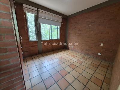 Casa de 5 alcobas en venta en La Buitrera, Cali, 532 m² · foto 19 de 20