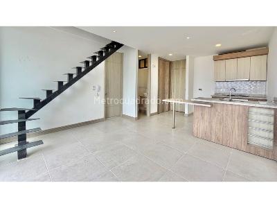 Apartaestudio en venta en Pance, Cali, 104 m² · foto 3 de 20