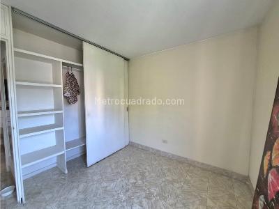 Apartamento de 3 alcobas en venta en Santa Anita, Cali, 60 m² · foto 10 de 17